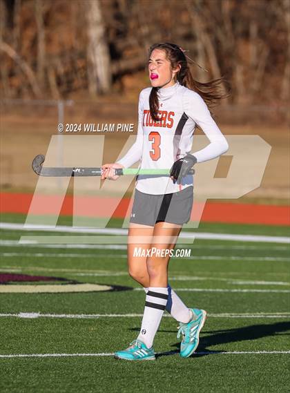 Thumbnail 2 in Kingston vs. Mamaroneck (NYSPHSAA Class A Regional Final) photogallery.