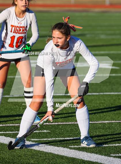 Thumbnail 3 in Kingston vs. Mamaroneck (NYSPHSAA Class A Regional Final) photogallery.