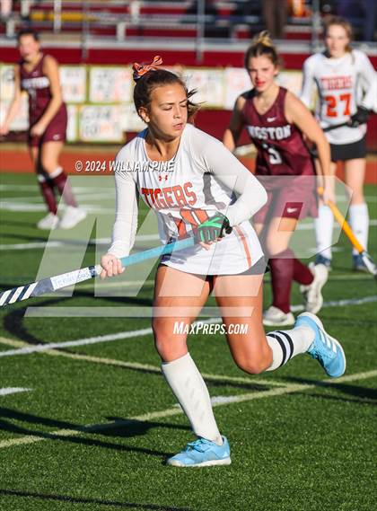 Thumbnail 2 in Kingston vs. Mamaroneck (NYSPHSAA Class A Regional Final) photogallery.