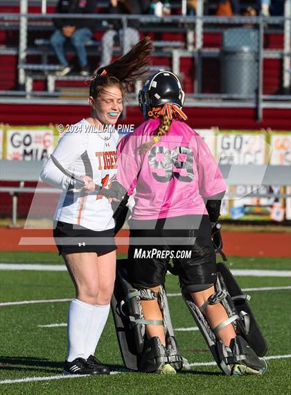 Thumbnail 3 in Kingston vs. Mamaroneck (NYSPHSAA Class A Regional Final) photogallery.