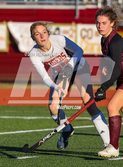 Thumbnail 2 in Kingston vs. Mamaroneck (NYSPHSAA Class A Regional Final) photogallery.