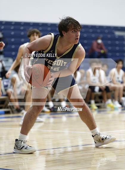 Thumbnail 1 in Dallas Jesuit vs. Plano East (In-N-Out Tournament) photogallery.
