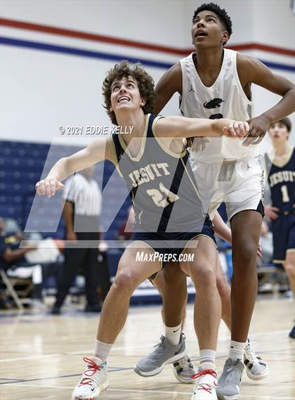 Thumbnail 3 in Dallas Jesuit vs. Plano East (In-N-Out Tournament) photogallery.