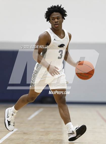 Thumbnail 2 in Dallas Jesuit vs. Plano East (In-N-Out Tournament) photogallery.