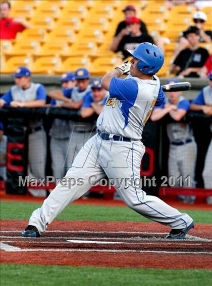 Thumbnail 1 in Newport Central Catholic vs. Boone County (KHSAA Region 9 Semifinal) photogallery.