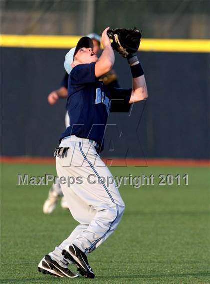 Thumbnail 1 in Newport Central Catholic vs. Boone County (KHSAA Region 9 Semifinal) photogallery.