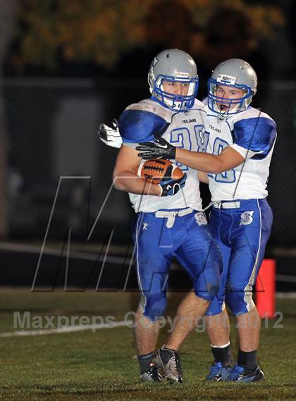 Thumbnail 2 in Southwest vs. Oshkosh North photogallery.