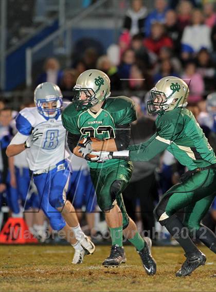 Thumbnail 1 in Southwest vs. Oshkosh North photogallery.