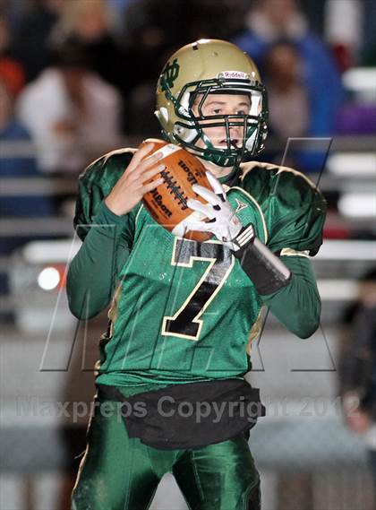 Thumbnail 3 in Southwest vs. Oshkosh North photogallery.