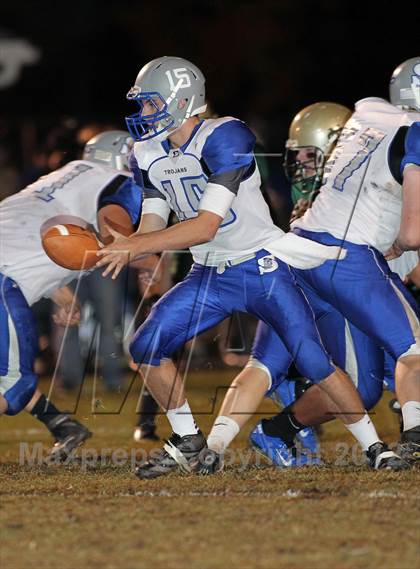 Thumbnail 2 in Southwest vs. Oshkosh North photogallery.
