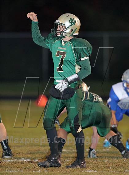 Thumbnail 2 in Southwest vs. Oshkosh North photogallery.