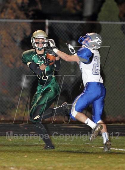 Thumbnail 2 in Southwest vs. Oshkosh North photogallery.