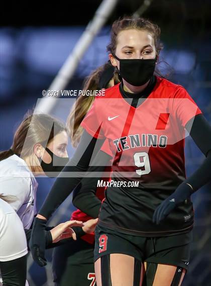 Thumbnail 3 in JV: Elma @ Tenino photogallery.