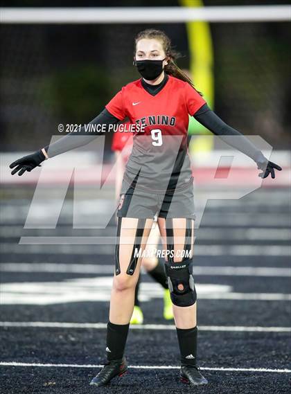 Thumbnail 3 in JV: Elma @ Tenino photogallery.