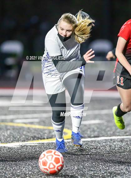 Thumbnail 3 in JV: Elma @ Tenino photogallery.