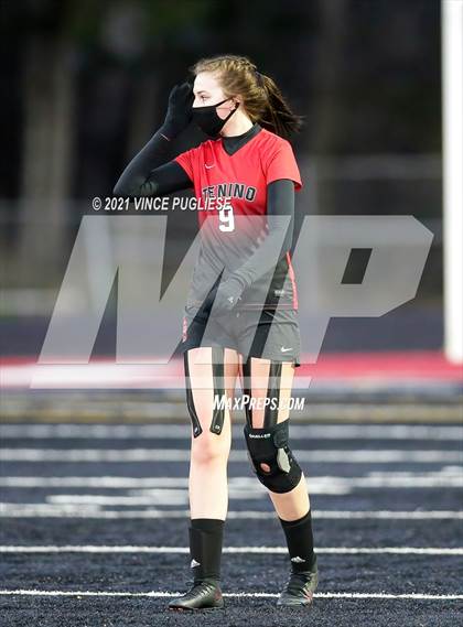 Thumbnail 1 in JV: Elma @ Tenino photogallery.