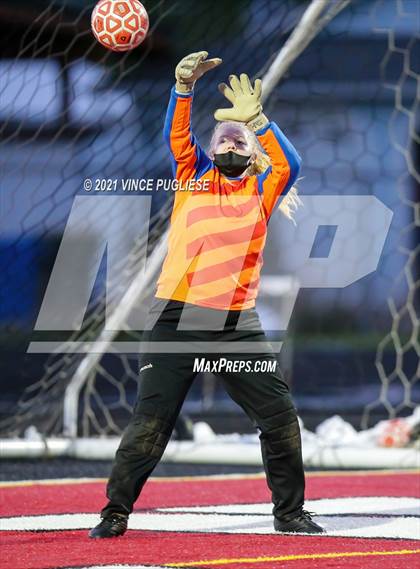 Thumbnail 2 in JV: Elma @ Tenino photogallery.