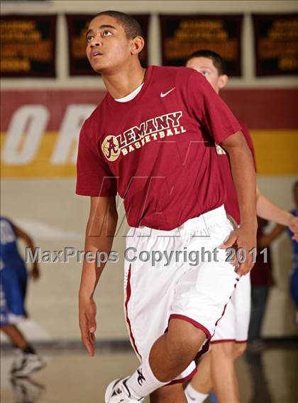 Thumbnail 2 in North Hollywood @ Alemany (SFV Invitational) photogallery.