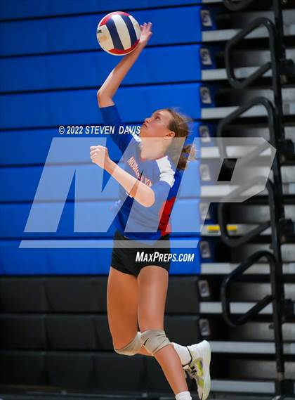 Thumbnail 3 in Mountain View vs Chaparral photogallery.