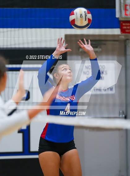 Thumbnail 1 in Mountain View vs Chaparral photogallery.