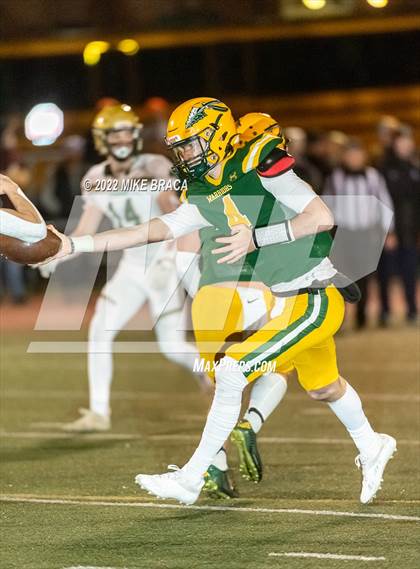 Thumbnail 3 in Bishop Feehan vs King Philip Regional (MIAA Division 2 Final Four) photogallery.