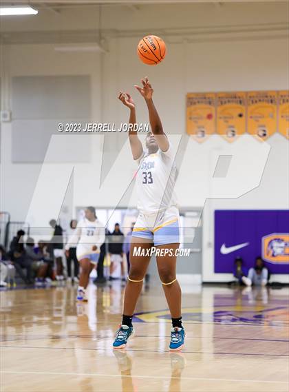 Thumbnail 3 in Clayton vs Willow Spring (Greater Neuse River 4A Conference Tournament) photogallery.