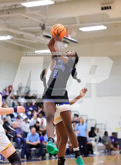 Thumbnail 1 in Clayton vs Willow Spring (Greater Neuse River 4A Conference Tournament) photogallery.