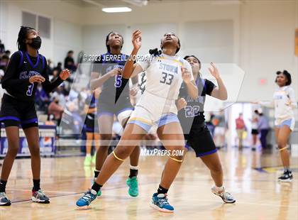 Thumbnail 2 in Clayton vs Willow Spring (Greater Neuse River 4A Conference Tournament) photogallery.