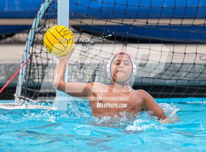 Thumbnail 3 in Los Amigos @ Los Alamitos photogallery.
