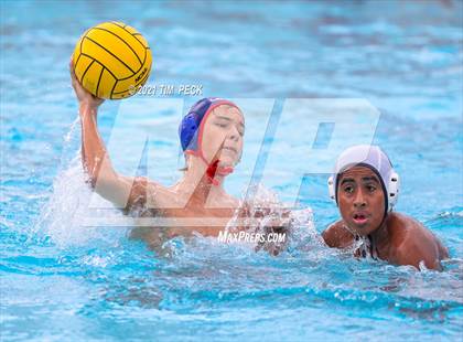Thumbnail 1 in Los Amigos @ Los Alamitos photogallery.