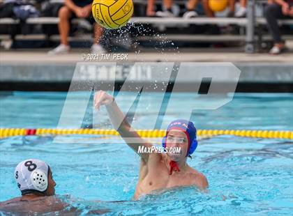 Thumbnail 3 in Los Amigos @ Los Alamitos photogallery.
