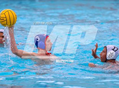 Thumbnail 1 in Los Amigos @ Los Alamitos photogallery.