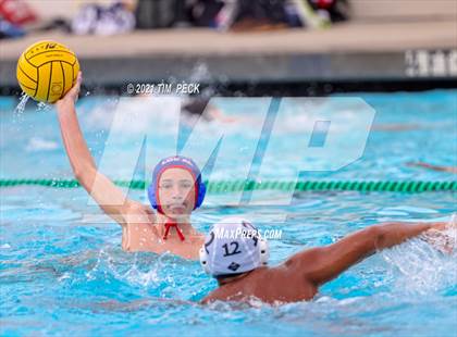 Thumbnail 2 in Los Amigos @ Los Alamitos photogallery.