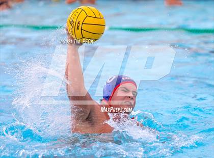 Thumbnail 1 in Los Amigos @ Los Alamitos photogallery.