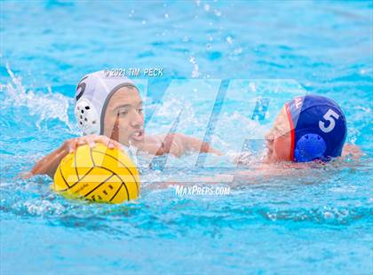 Thumbnail 2 in Los Amigos @ Los Alamitos photogallery.