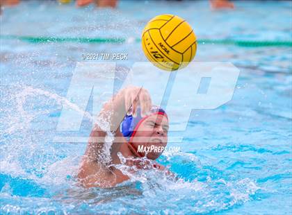 Thumbnail 2 in Los Amigos @ Los Alamitos photogallery.