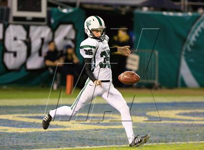 Thumbnail 2 in Oceanside vs. Mission Hills (CIF SDS Open Division Final) photogallery.