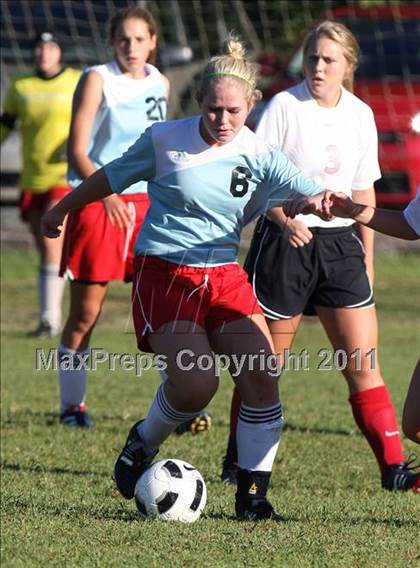 Thumbnail 3 in Halls vs Sullivan South (Sevier County Invitational) photogallery.