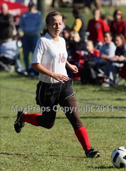 Thumbnail 1 in Halls vs Sullivan South (Sevier County Invitational) photogallery.
