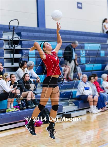 Thumbnail 3 in Berkeley Prep vs. Bishop Kenny (Berkeley Premier) photogallery.
