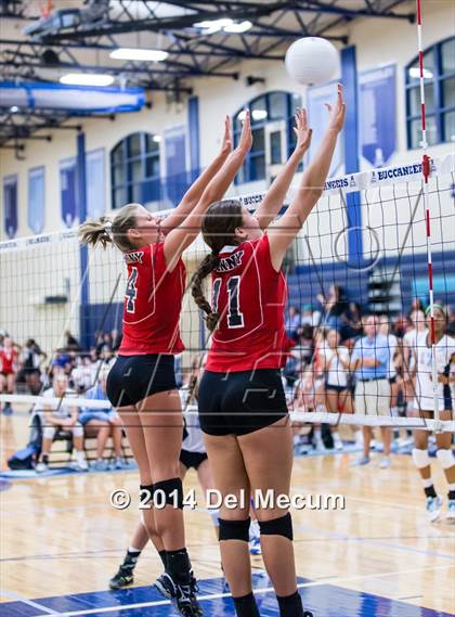 Thumbnail 1 in Berkeley Prep vs. Bishop Kenny (Berkeley Premier) photogallery.