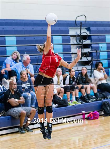 Thumbnail 2 in Berkeley Prep vs. Bishop Kenny (Berkeley Premier) photogallery.
