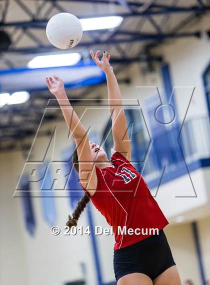 Thumbnail 1 in Berkeley Prep vs. Bishop Kenny (Berkeley Premier) photogallery.