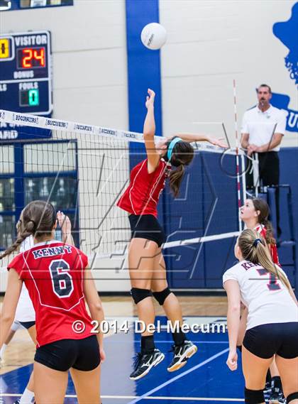 Thumbnail 2 in Berkeley Prep vs. Bishop Kenny (Berkeley Premier) photogallery.