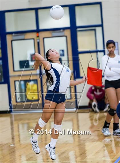 Thumbnail 3 in Berkeley Prep vs. Bishop Kenny (Berkeley Premier) photogallery.