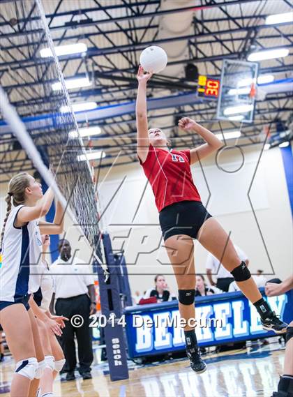 Thumbnail 3 in Berkeley Prep vs. Bishop Kenny (Berkeley Premier) photogallery.