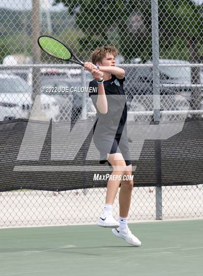 Thumbnail 2 in Sharyland vs Prosper (UIL 5A Boys Singles State Quarterfinal) photogallery.