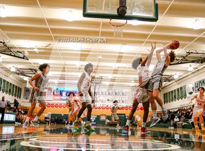 Thumbnail 2 in Bishop O'Dowd vs. Taft (MLK Classic @ De La Salle) photogallery.