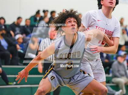 Thumbnail 1 in Bishop O'Dowd vs. Taft (MLK Classic @ De La Salle) photogallery.