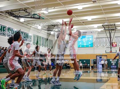 Thumbnail 3 in Bishop O'Dowd vs. Taft (MLK Classic @ De La Salle) photogallery.